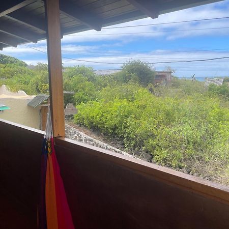 Galapagos Chalet Puerto Ayora  Buitenkant foto