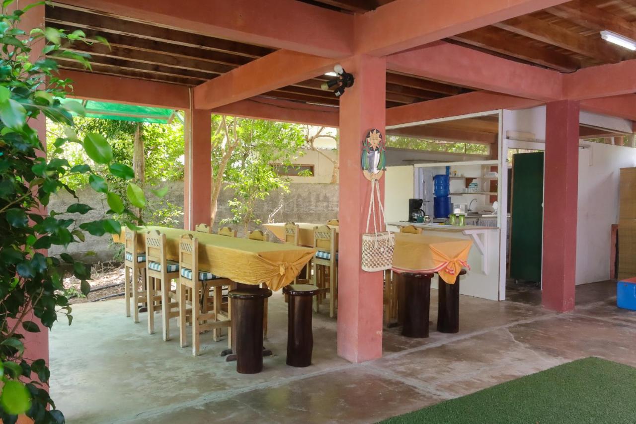 Galapagos Chalet Puerto Ayora  Buitenkant foto