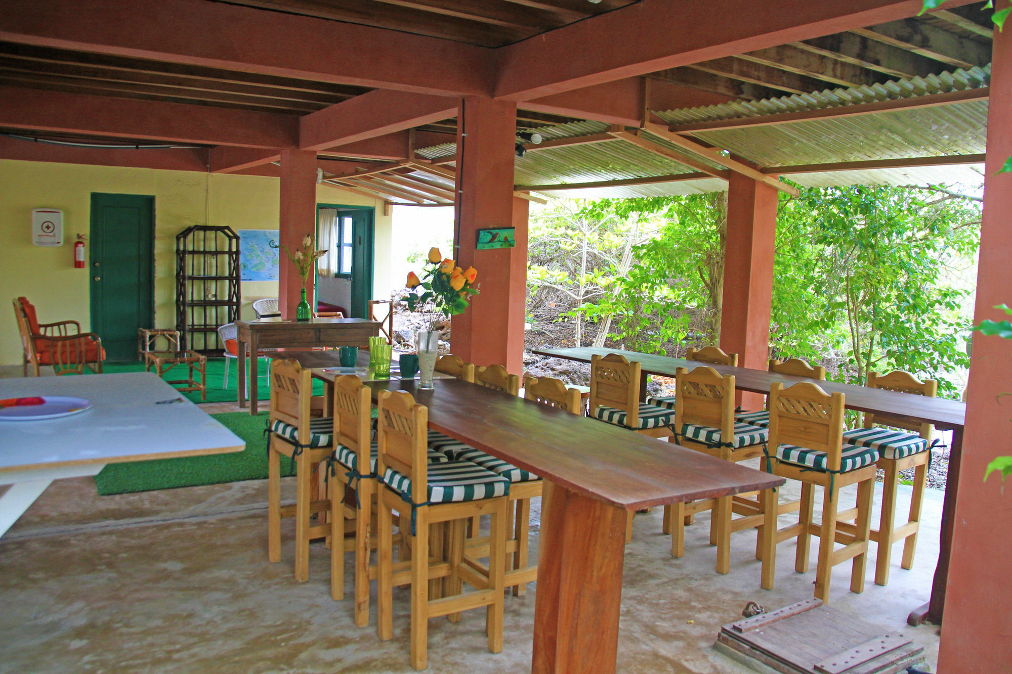 Galapagos Chalet Puerto Ayora  Buitenkant foto